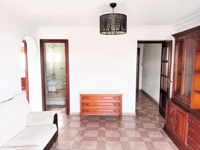 2 soveværelse Lejlighed til leje i Camas - € 650 (Ref: 9462439)