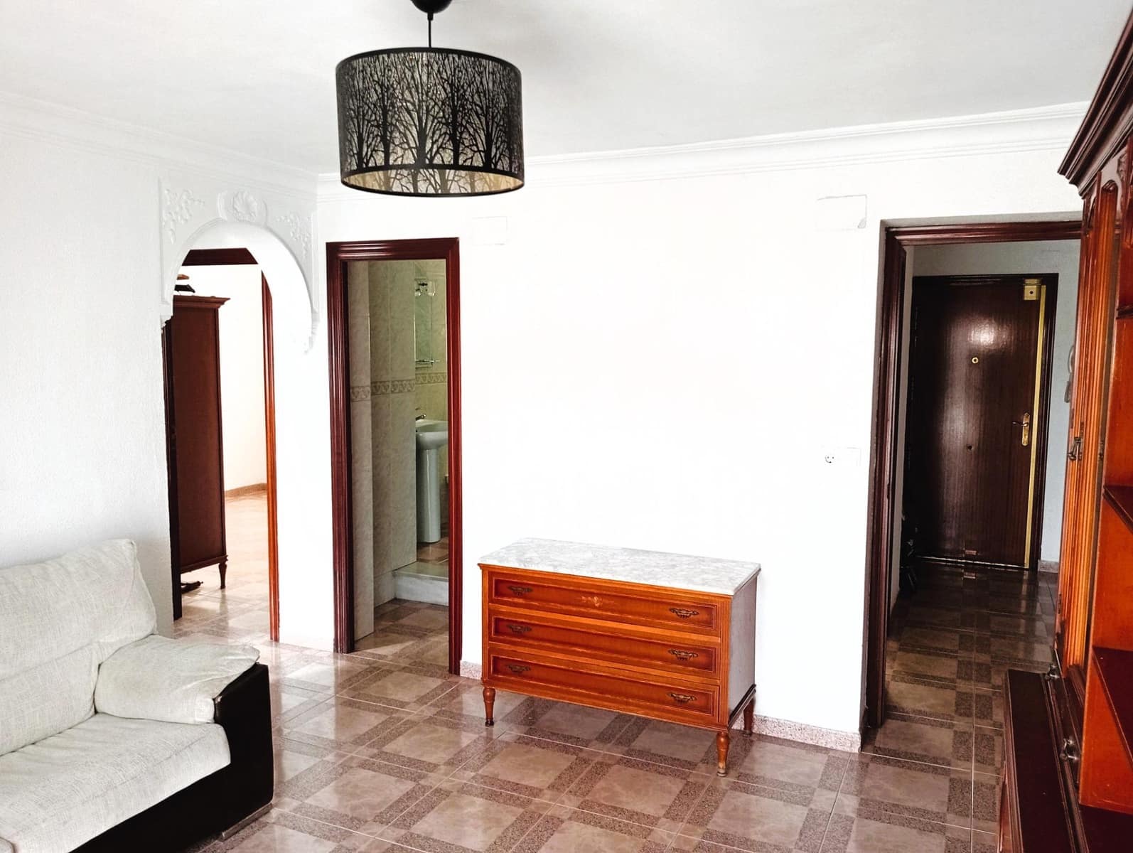 2 soveværelse Lejlighed til leje i Camas - € 650 (Ref: 9462439)