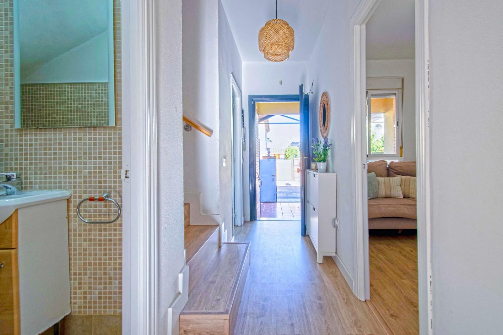 Adosado de 4 habitaciones en Mairena del Aljarafe en venta - 290.000 € (Ref: 9473036)