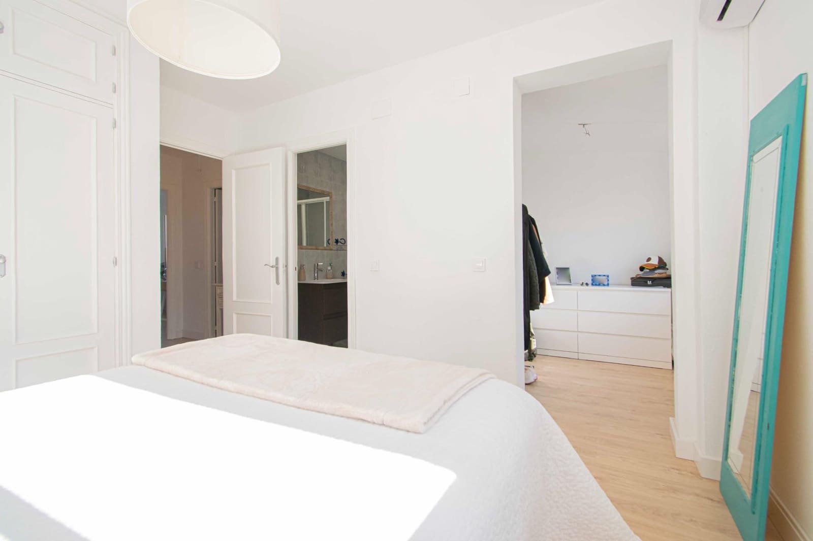 Adosado de 4 habitaciones en Mairena del Aljarafe en venta - 290.000 € (Ref: 9473036)