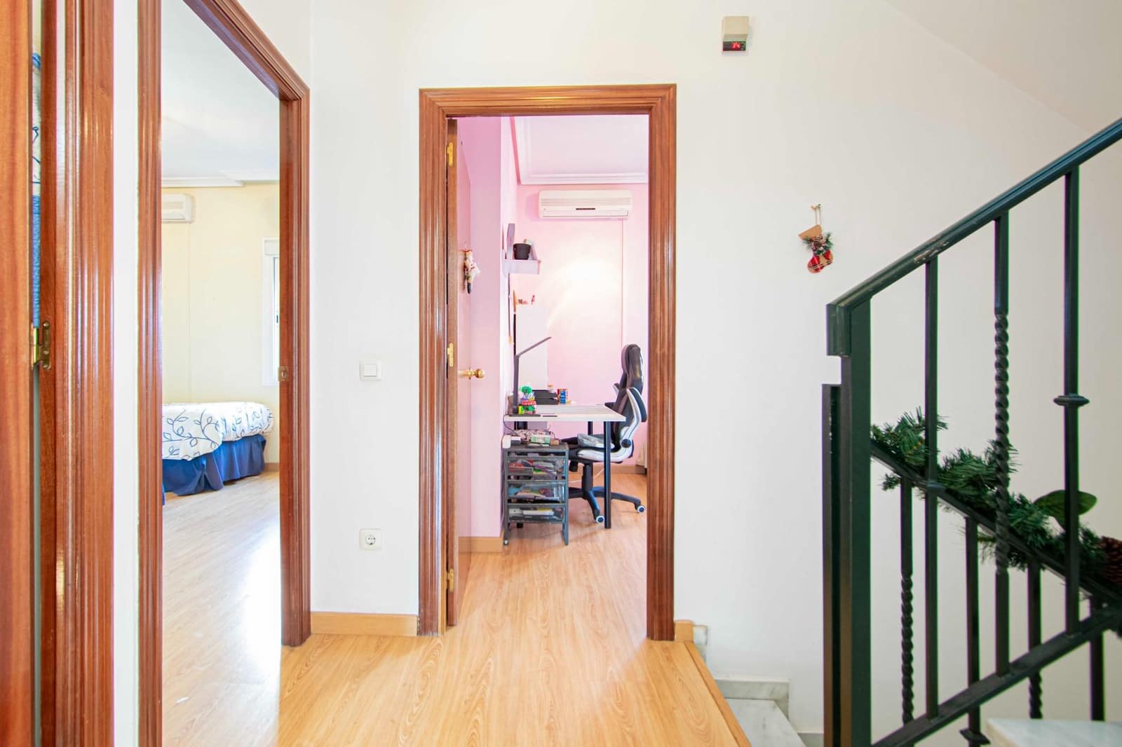 4 sovrum Radhus till salu i Sevilla stad - 414 520 € (Ref: 9473037)