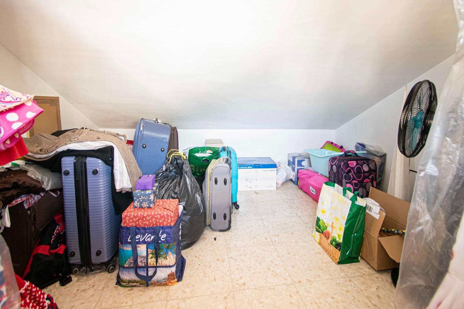 4 sovrum Radhus till salu i Sevilla stad - 414 520 € (Ref: 9473037)