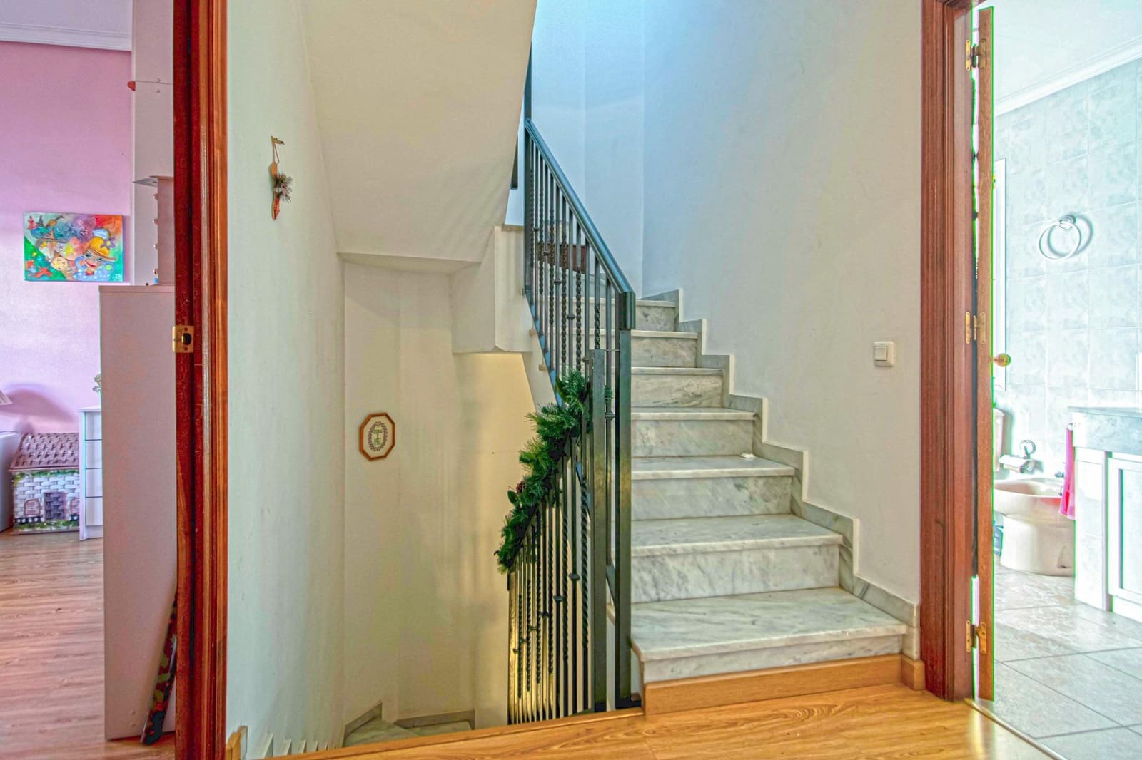 4 sovrum Radhus till salu i Sevilla stad - 414 520 € (Ref: 9473037)