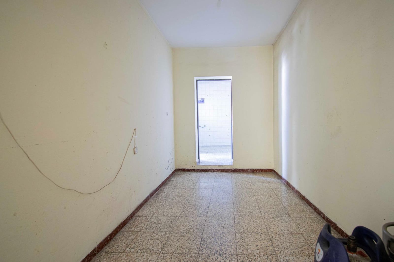 3 chambre Local Commercial à vendre à Alcala de Guadaira - 270 000 € (Ref: 9474252)