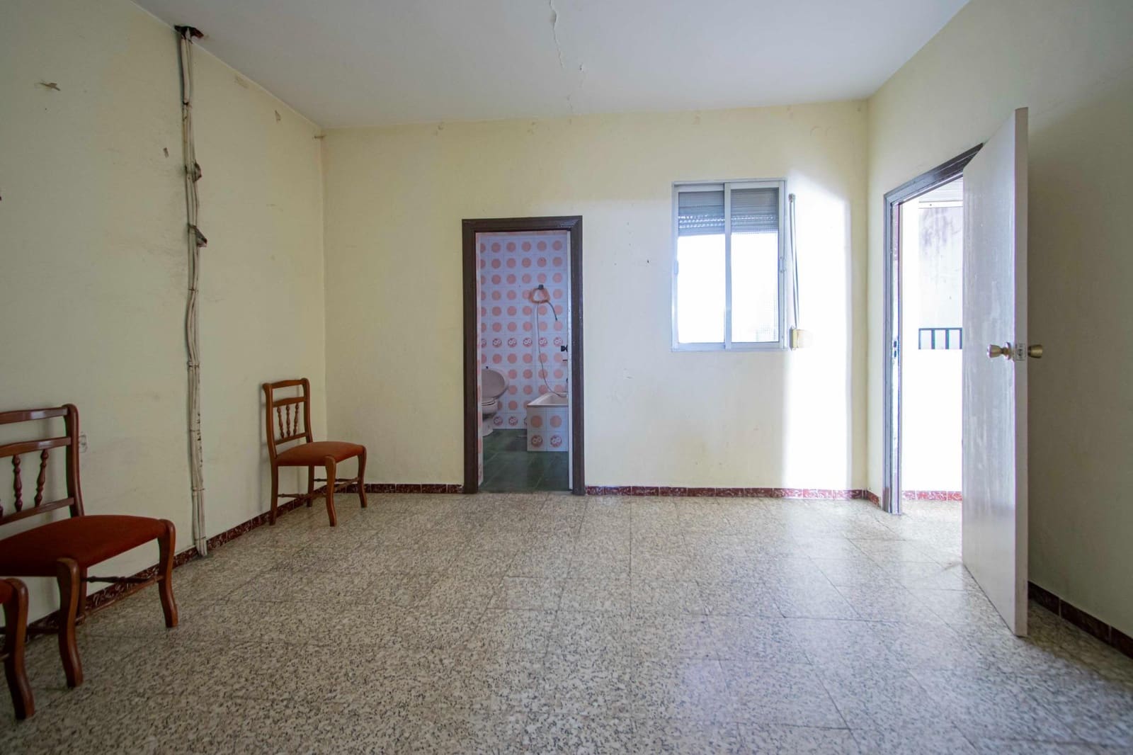 3 chambre Restaurant/Bar à vendre à Alcala de Guadaira - 270 000 € (Ref: 9474253)