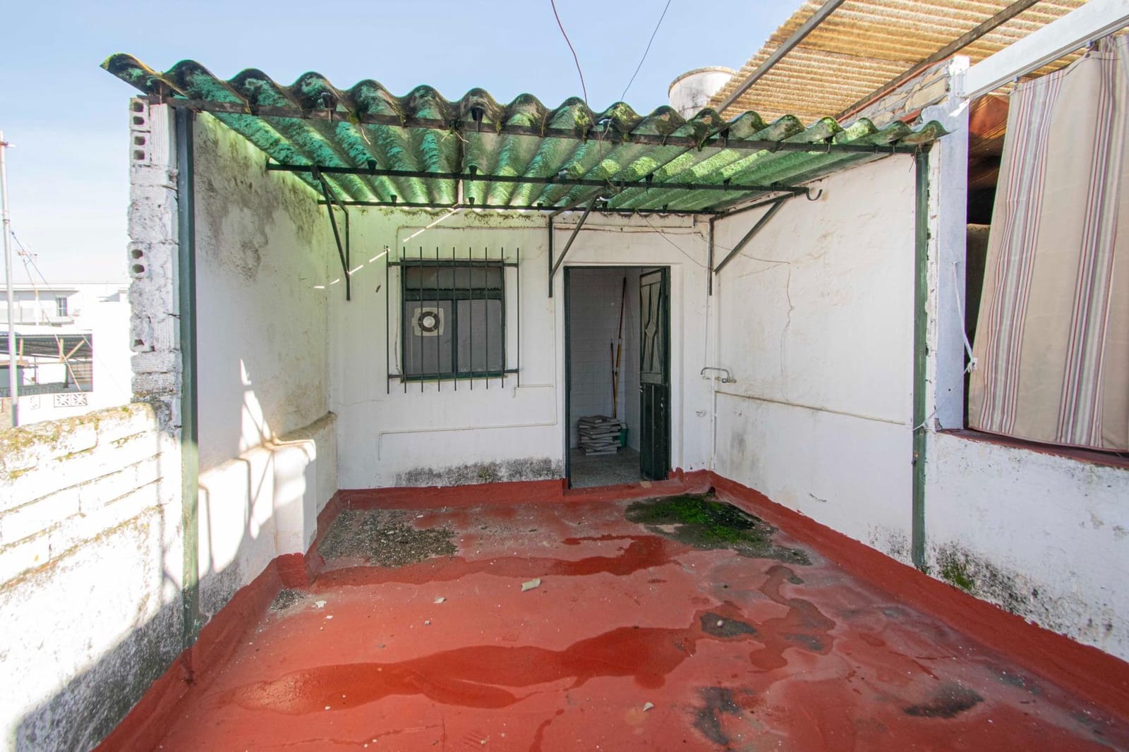 3 chambre Restaurant/Bar à vendre à Alcala de Guadaira - 270 000 € (Ref: 9474253)