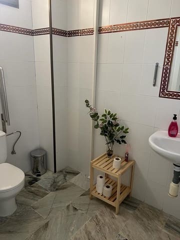 Kommersiell att hyra i Sevilla stad - 1 500 € (Ref: 9481253)