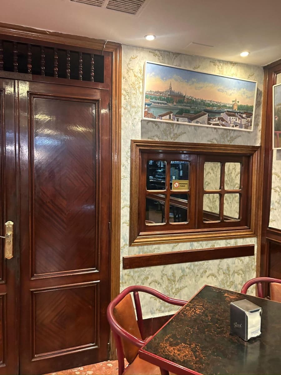 Gewerbe zu verkaufen in San Juan de Aznalfarache - 280.000 € (Ref: 9481254)