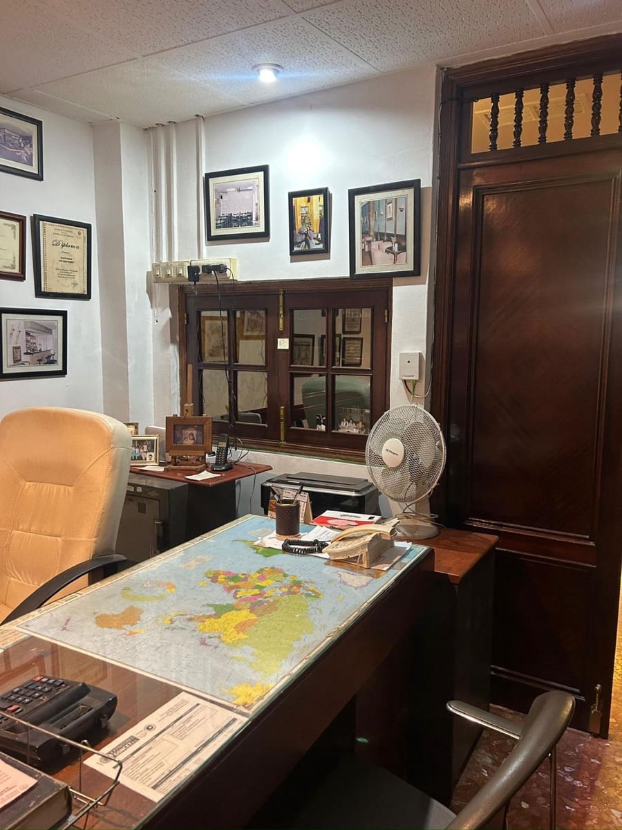 Gewerbe zu verkaufen in San Juan de Aznalfarache - 280.000 € (Ref: 9481254)