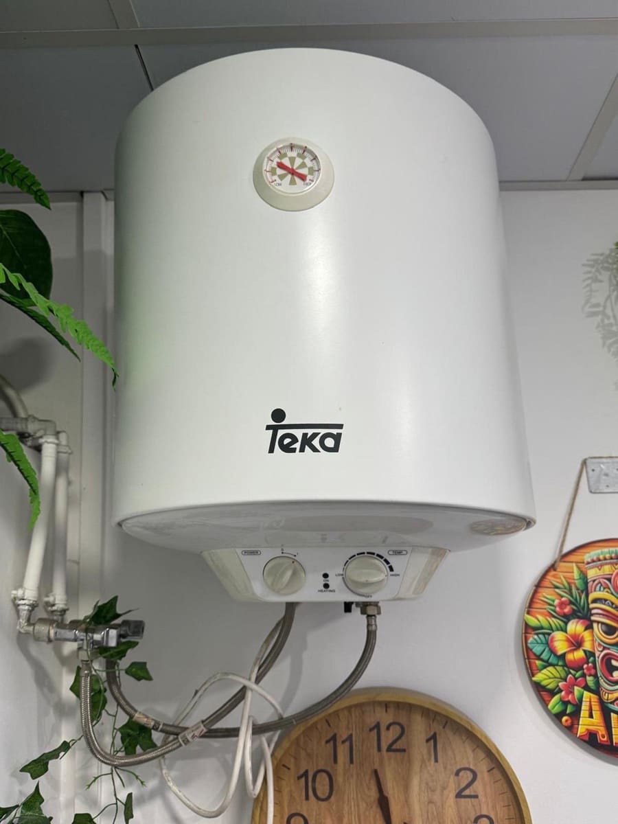 Commercial for rent in Seville city - € 530 (Ref: 9482092)