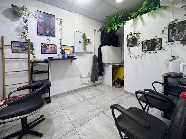 Commercial for rent in Seville city - € 530 (Ref: 9482092)