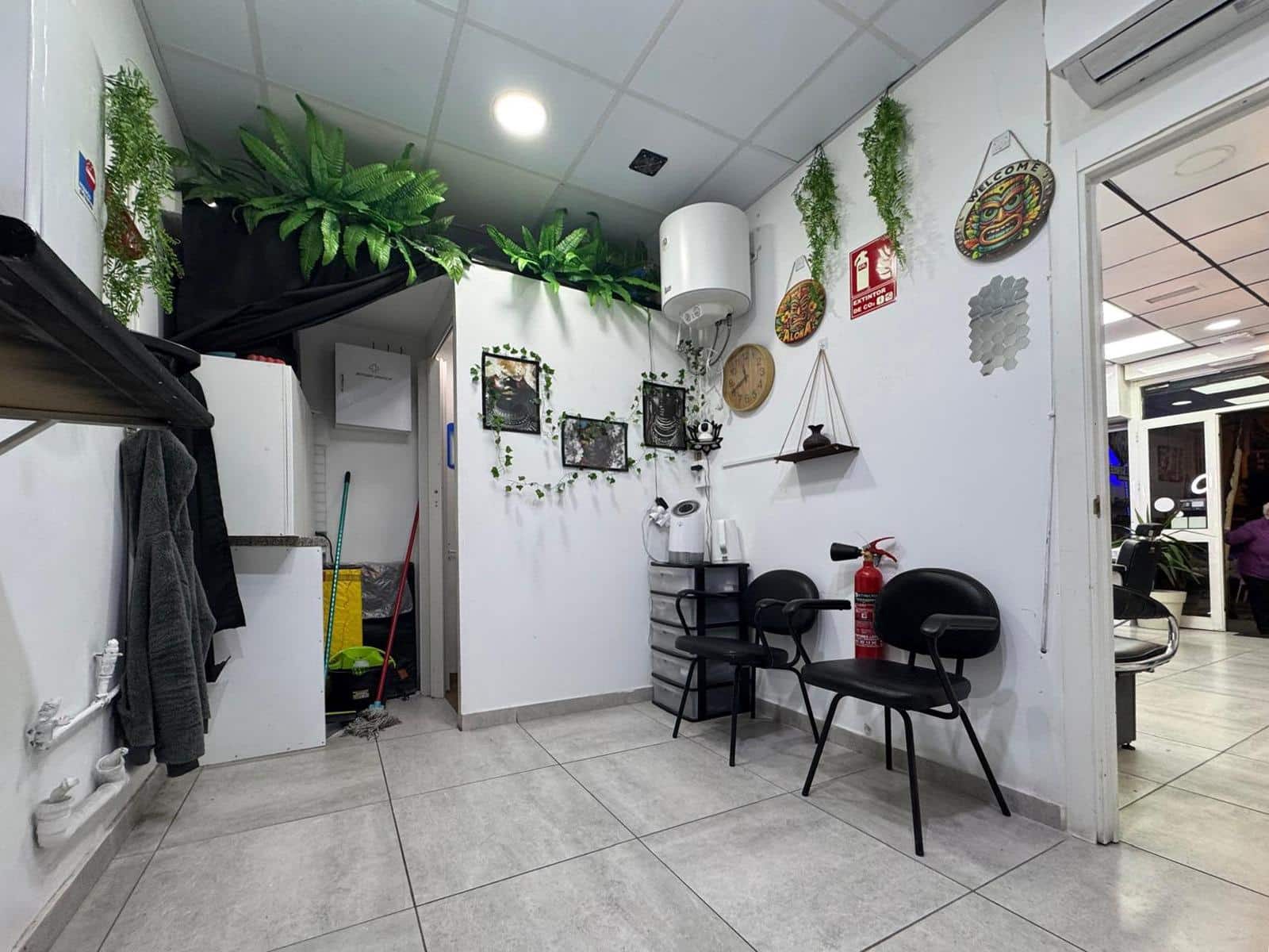 Commercial for rent in Seville city - € 530 (Ref: 9482092)