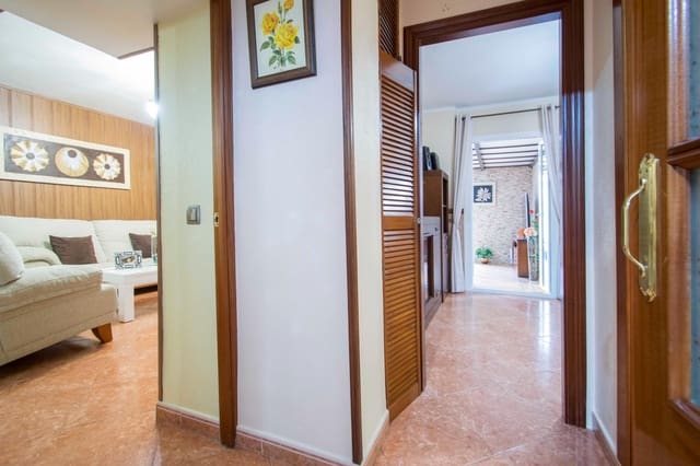 4 bedroom Terraced Villa for sale in Seville city with pool - € 378,167 (Ref: 9482093)