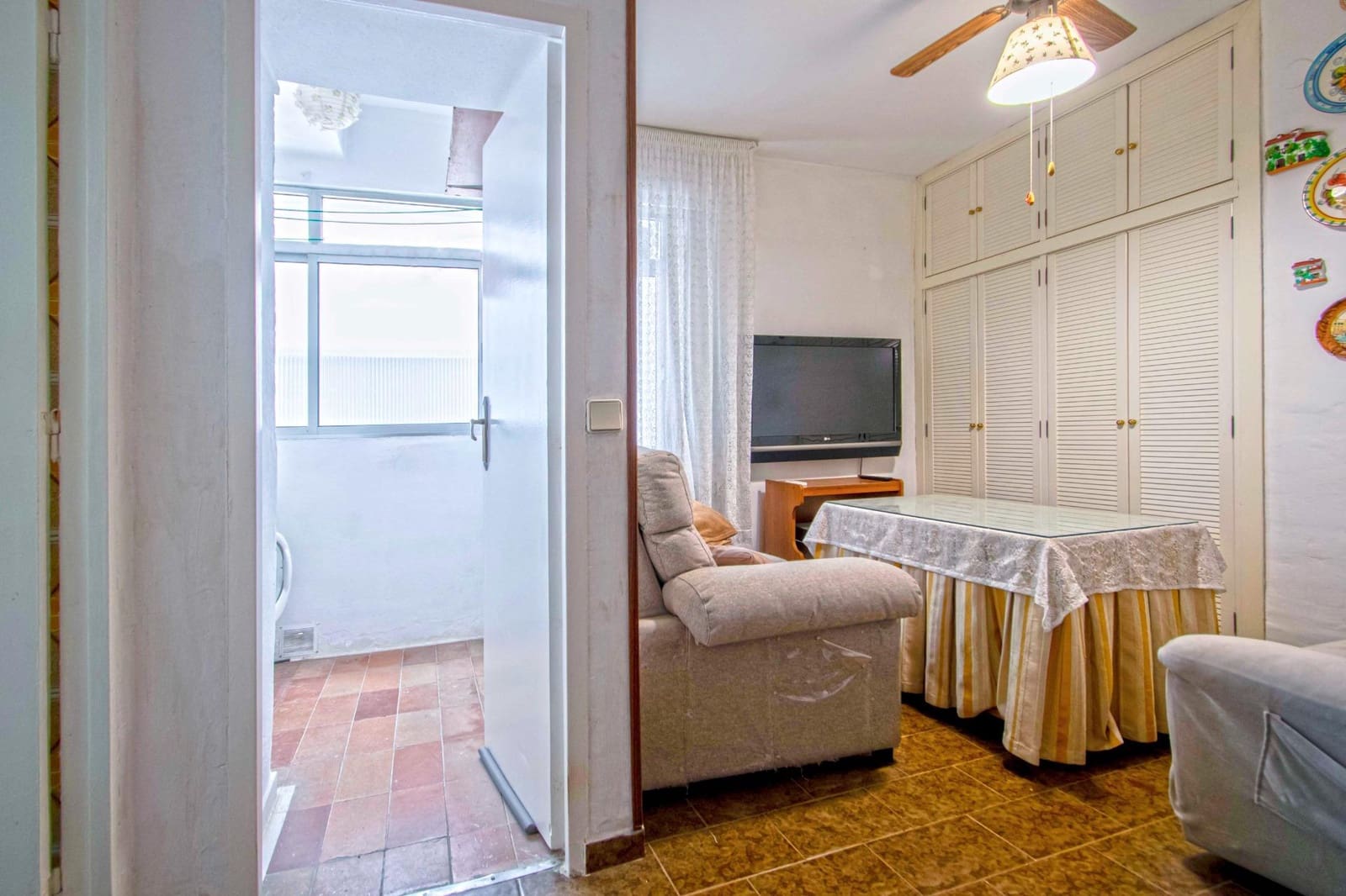 5 bedroom Flat for sale in Seville city - € 345,000 (Ref: 9482094)