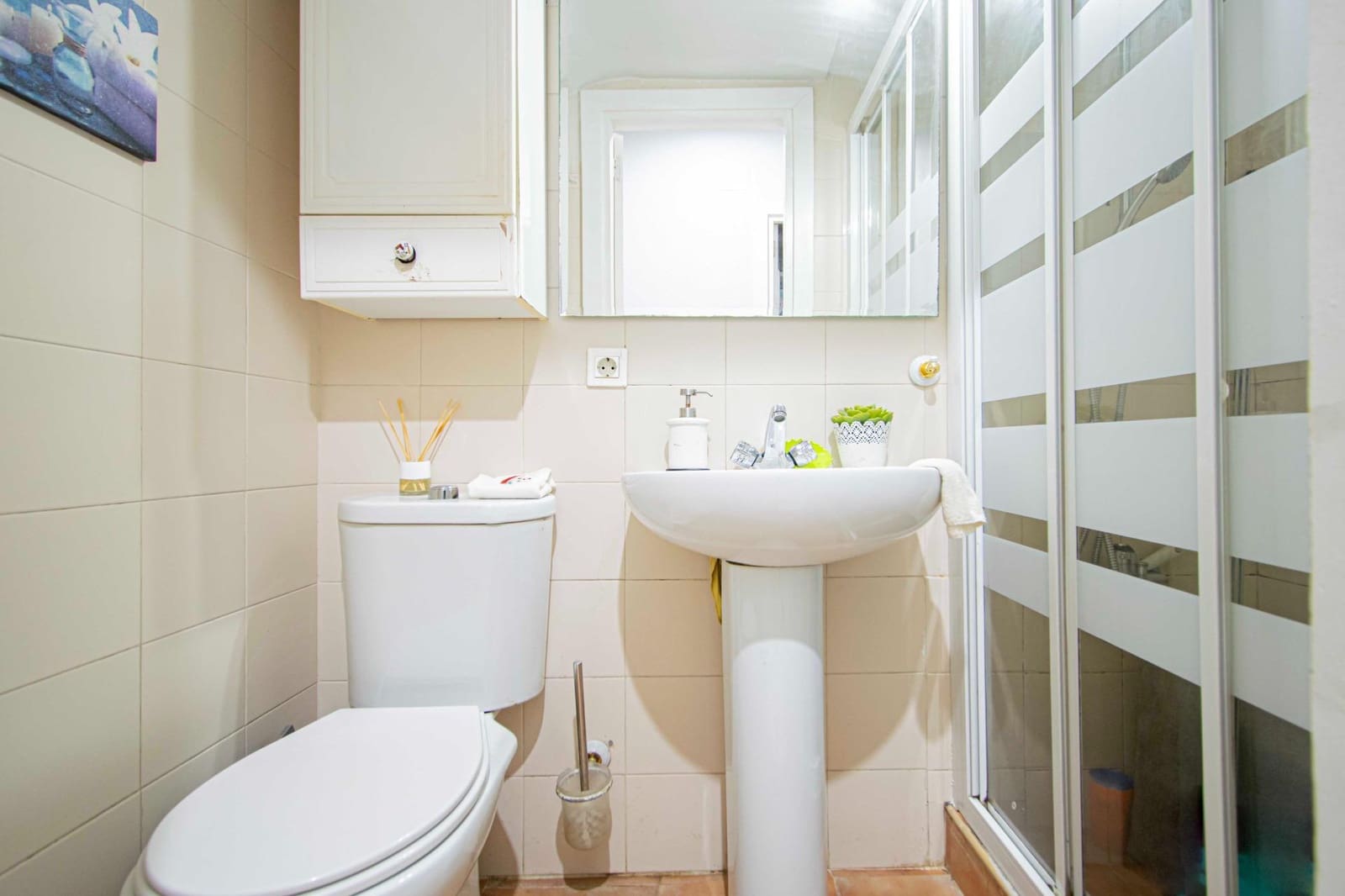 4 bedroom Apartment for sale in Seville city with garage - € 225,000 (Ref: 9482095)