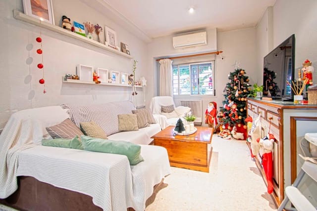 4 slaapkamer Appartement te koop in Sevilla stad met garage - € 225.000 (Ref: 9482095)