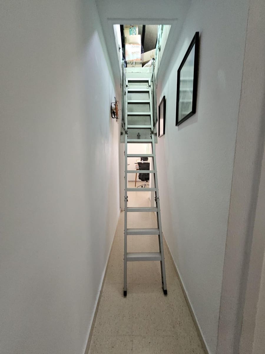 3 soveværelse Rækkehus til salg i Sevilla by - € 349.000 (Ref: 9482097)