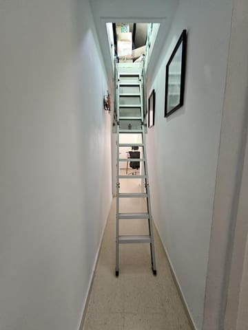 3 soveværelse Rækkehus til salg i Sevilla by - € 349.000 (Ref: 9482097)