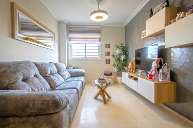 2 soveværelse Lejlighed til salg i Sevilla by med garage - € 210.000 (Ref: 9491487)