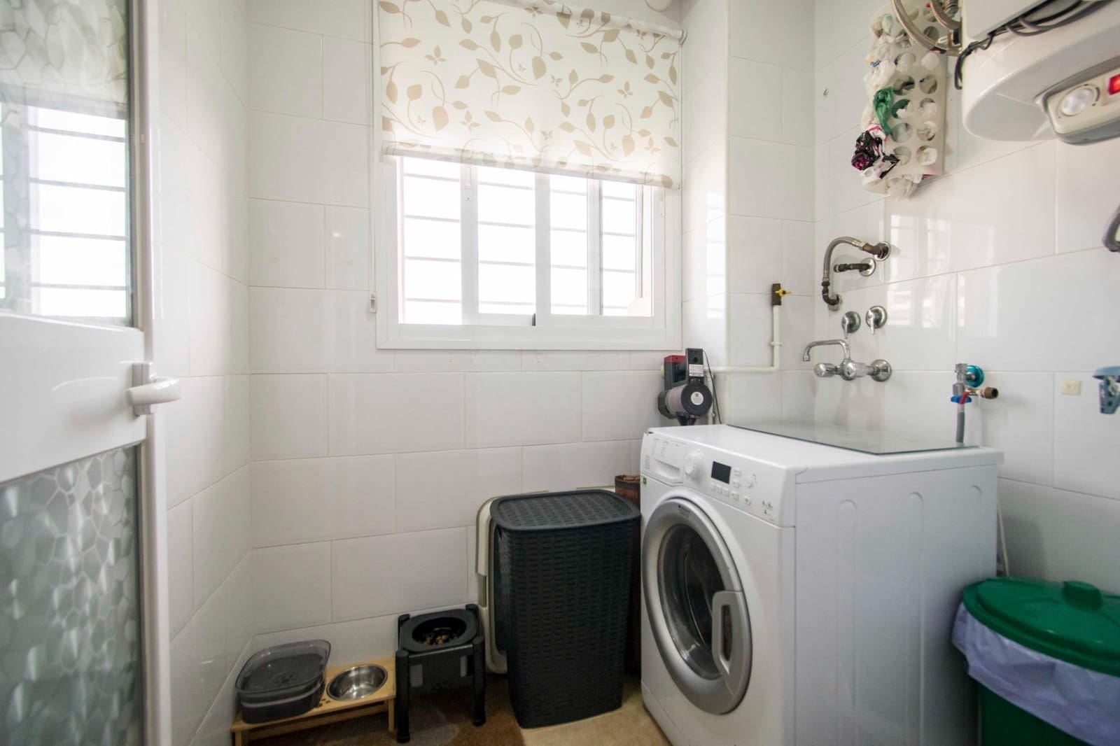 2 soveværelse Lejlighed til salg i Sevilla by med garage - € 210.000 (Ref: 9491487)