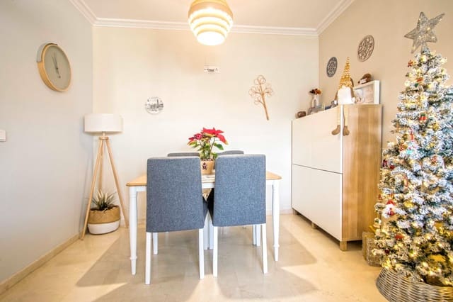 2 soveværelse Lejlighed til salg i Sevilla by med garage - € 210.000 (Ref: 9491487)