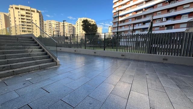 Gewerbe zu verkaufen in Sevilla Stadt - 140.000 € (Ref: 9495336)