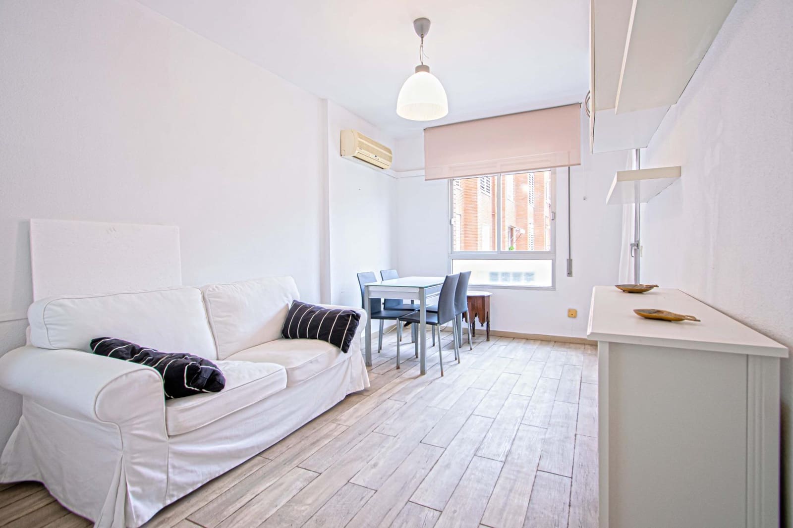 1 bedroom Flat for rent in Seville city - € 750 (Ref: 9497289)