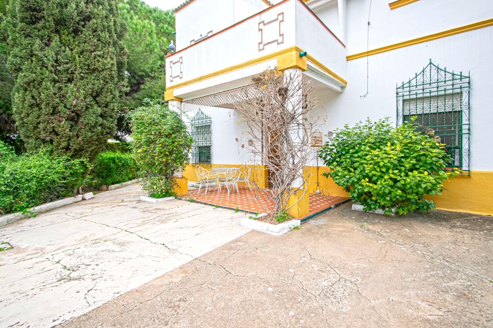 5 soveværelse Finca/Landehus til salg i Espartinas med swimmingpool garage - € 490.000 (Ref: 9497293)