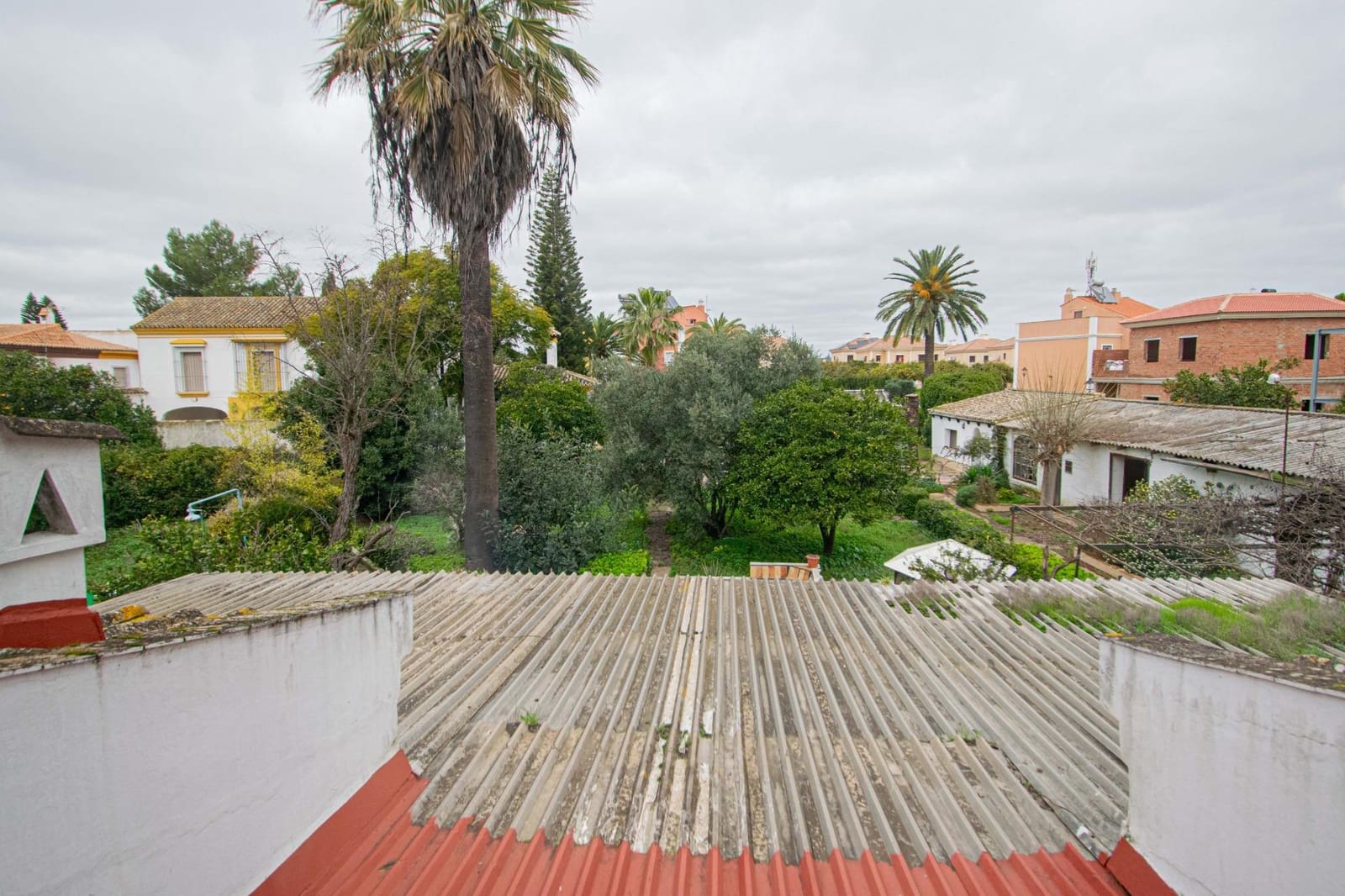 5 soveværelse Finca/Landehus til salg i Espartinas med swimmingpool garage - € 490.000 (Ref: 9497293)