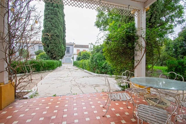 5 chambre Finca/Maison de Campagne à vendre à Espartinas avec piscine garage - 490 000 € (Ref: 9497293)