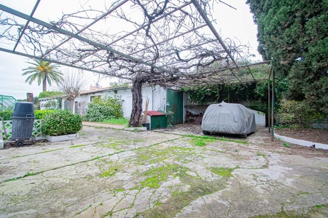 5 sypialnia Finka/Dom wiejski na sprzedaż w Espartinas z basenem garażem - 490 000 € (Ref: 9497293)