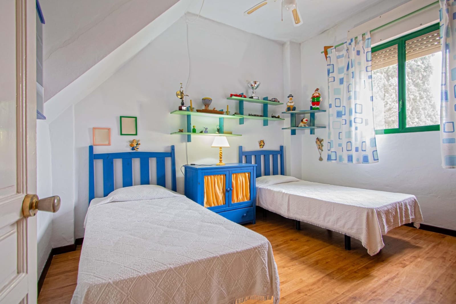 5 soverom Finca/Herregård til salgs i Espartinas med svømmebasseng garasje - € 490 000 (Ref: 9497293)