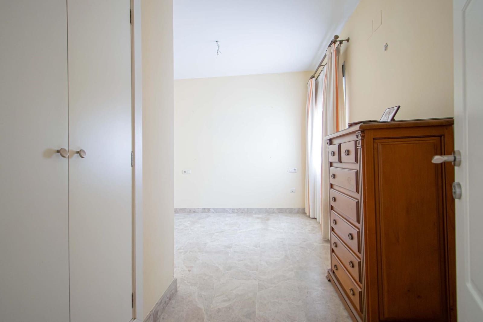 4 bedroom Terraced Villa for sale in Seville city with garage - € 466,700 (Ref: 9502443)