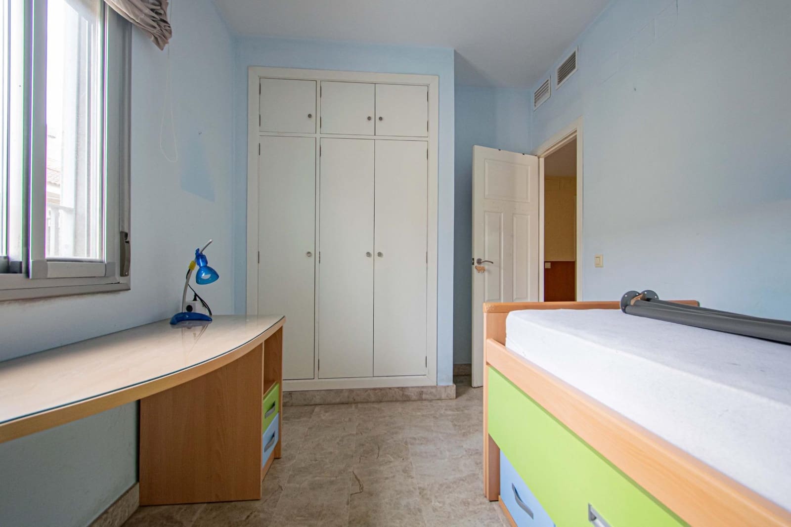 4 bedroom Terraced Villa for sale in Seville city with garage - € 466,700 (Ref: 9502443)