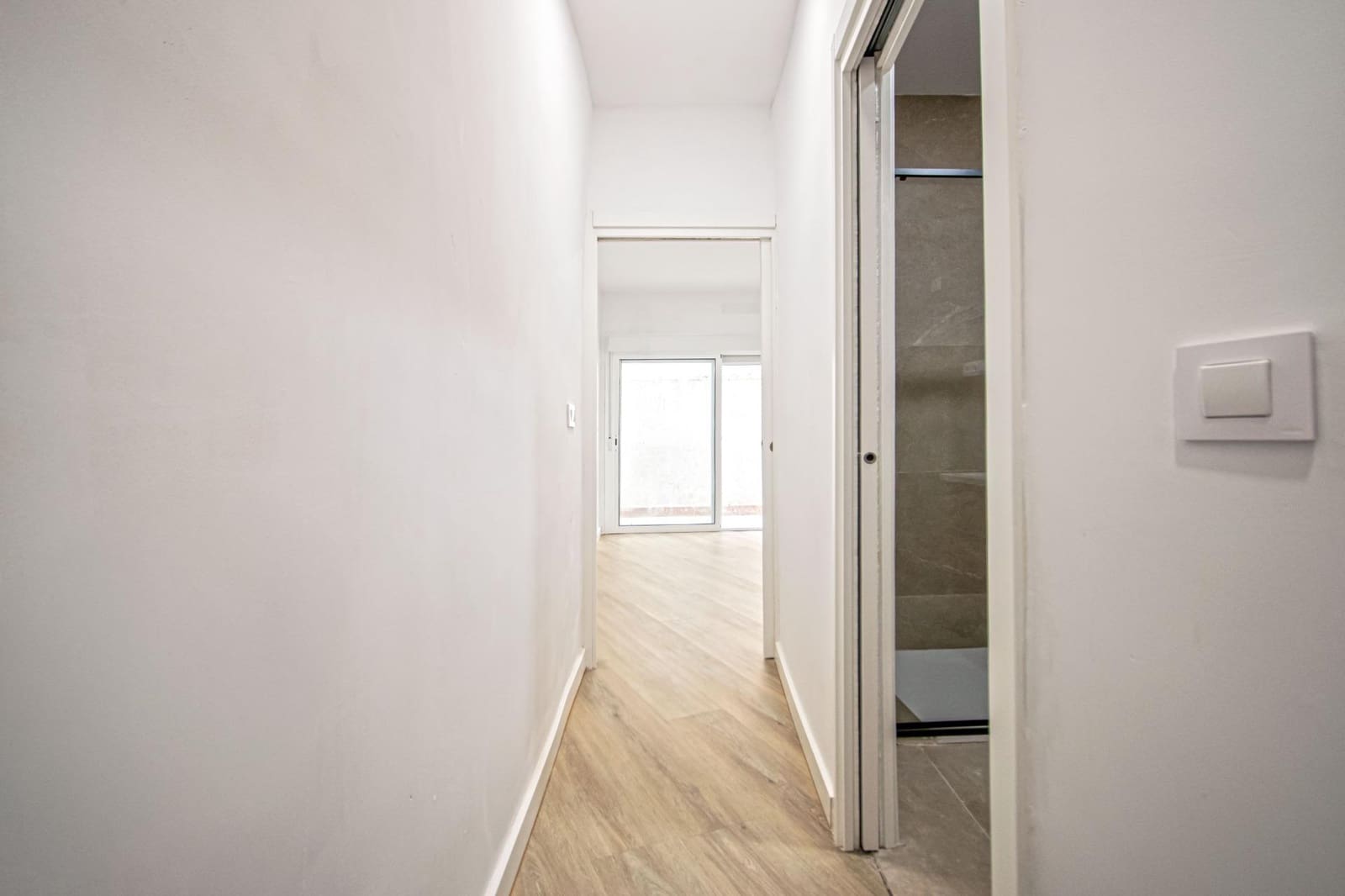 3 bedroom Flat for sale in Seville city - € 380,000 (Ref: 9504350)