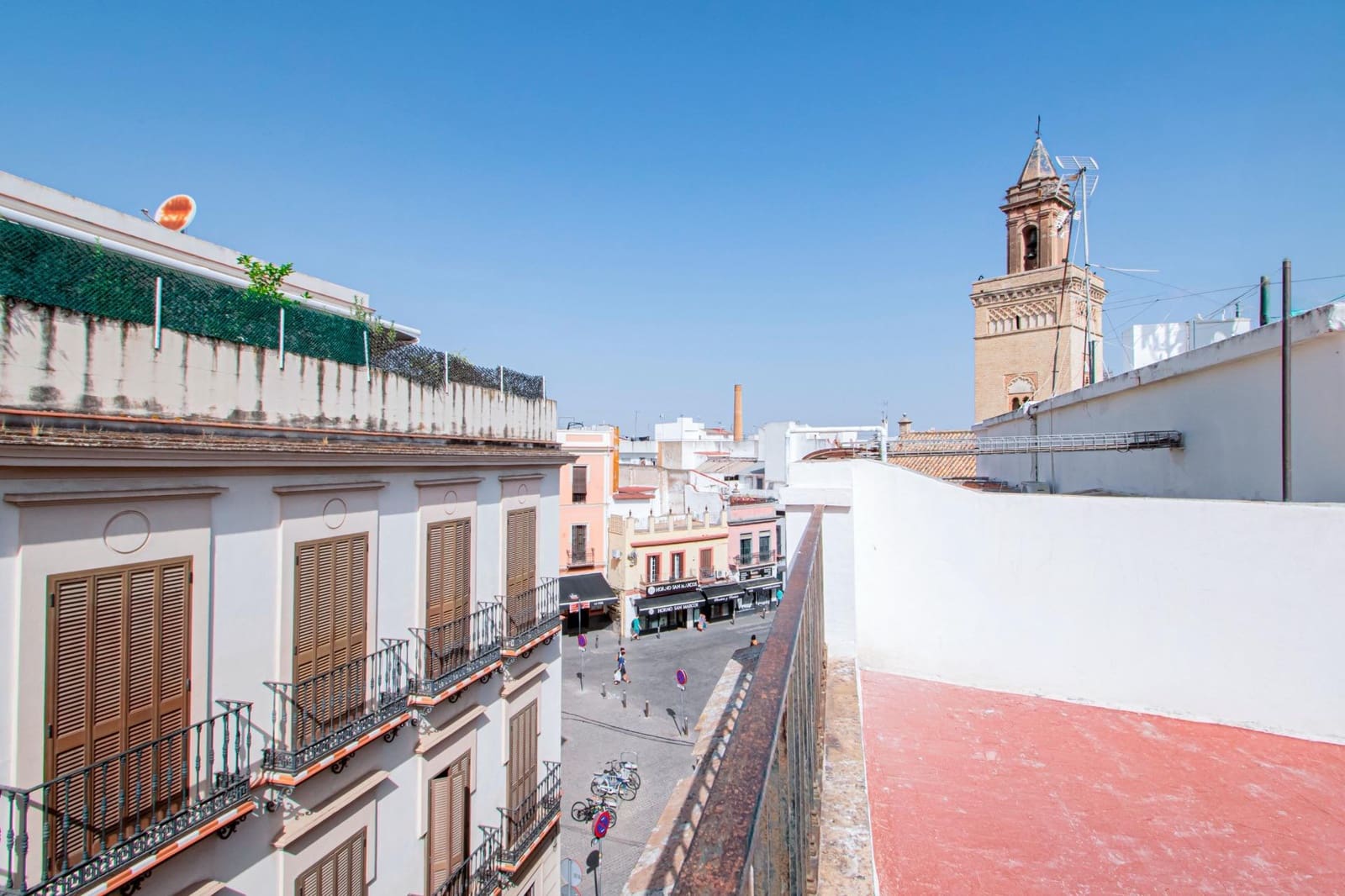 3 bedroom Flat for sale in Seville city - € 380,000 (Ref: 9504350)