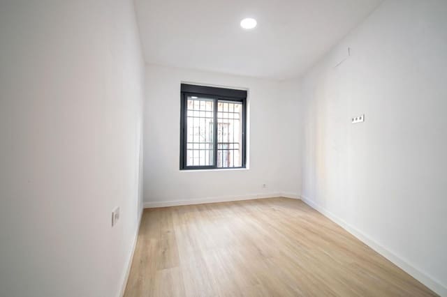 3 soveværelse Lejlighed til salg i San Julián, Sevilla by - € 380.000 (Ref: 9504350)