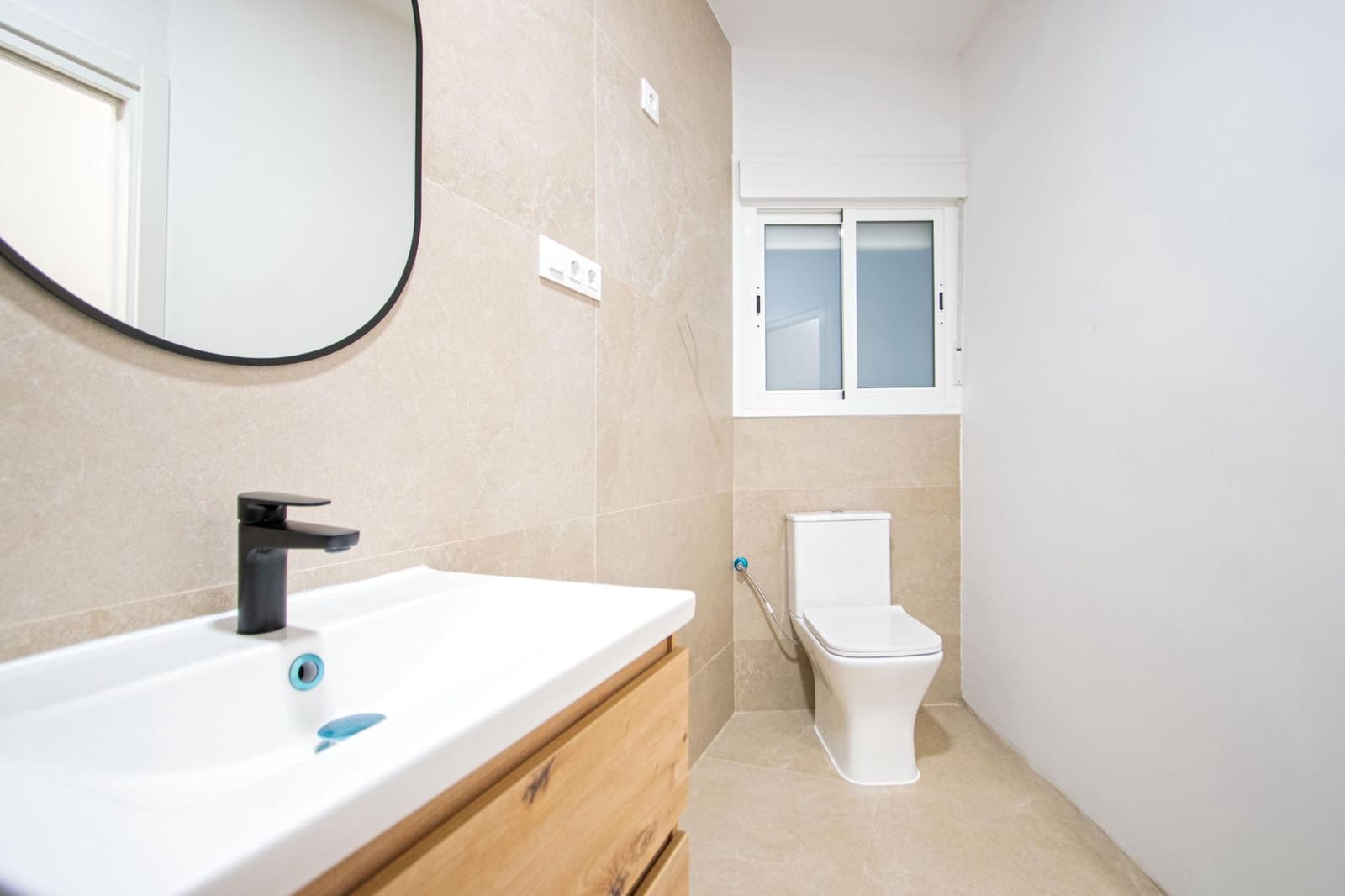 3 soveværelse Lejlighed til salg i Sevilla by - € 395.000 (Ref: 9504351)