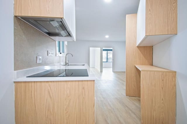 Piso de 3 habitaciones en San Julián, Sevilla ciudad en venta - 380.000 € (Ref: 9504351)