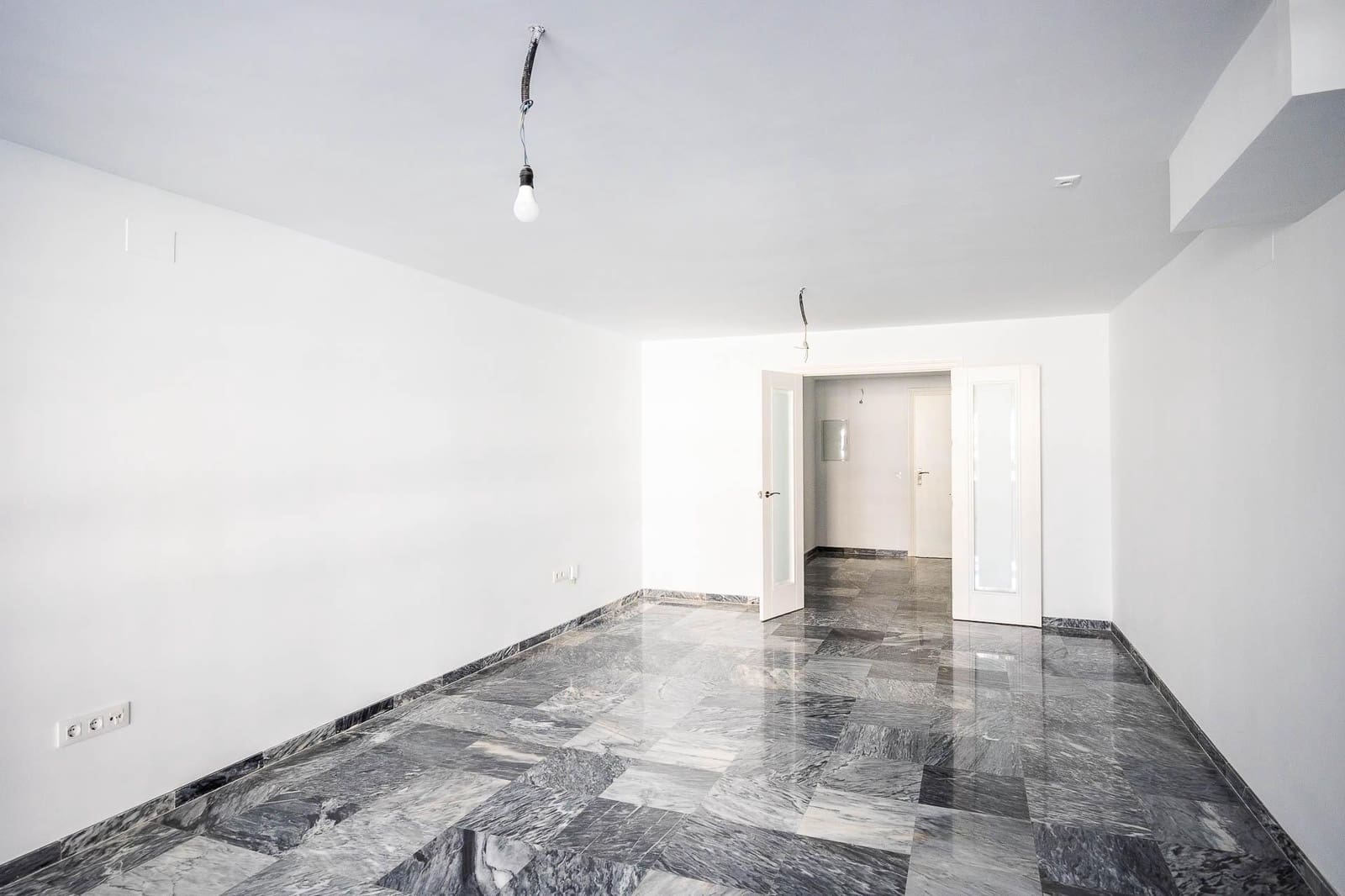 5 soverom Leilighet til salgs i Sevilla by med garasje - € 475 000 (Ref: 9504352)