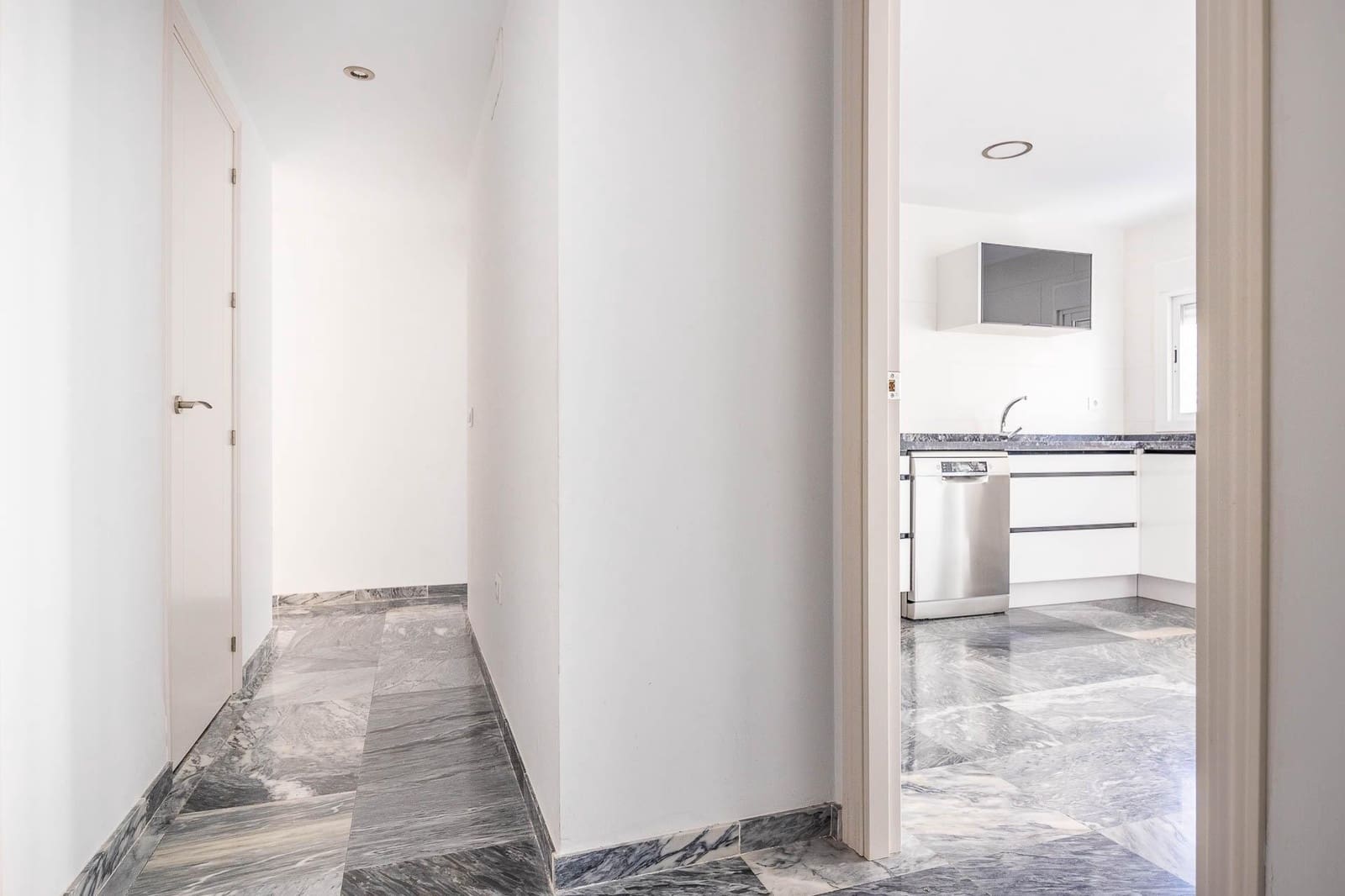 5 soverom Leilighet til salgs i Sevilla by med garasje - € 475 000 (Ref: 9504352)