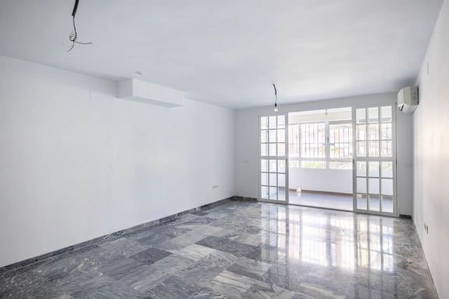 5 soverom Leilighet til salgs i Nervión, Sevilla by med garasje - € 475 000 (Ref: 9504352)