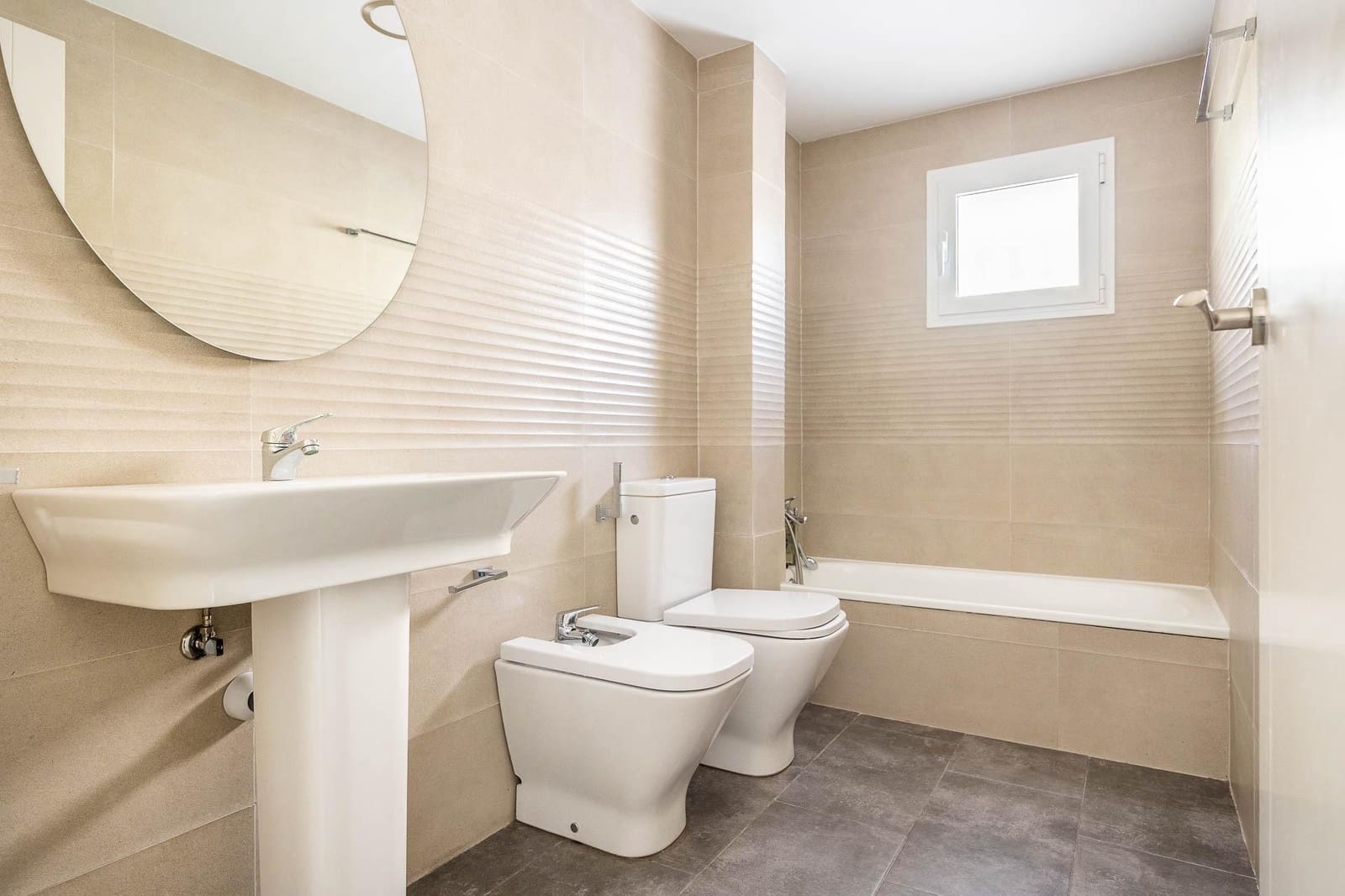 5 soverom Leilighet til salgs i Sevilla by med garasje - € 475 000 (Ref: 9504352)