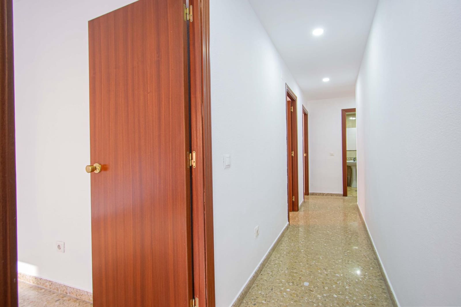 4 camera da letto Appartamento in vendita in Siviglia citta con piscina - 269.000 € (Rif: 9504353)