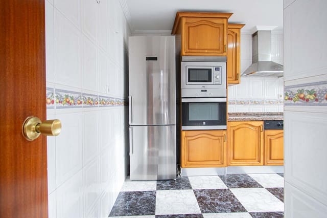4 camera da letto Appartamento in vendita in Siviglia città con piscina - 269.000 € (Rif: 9504353)