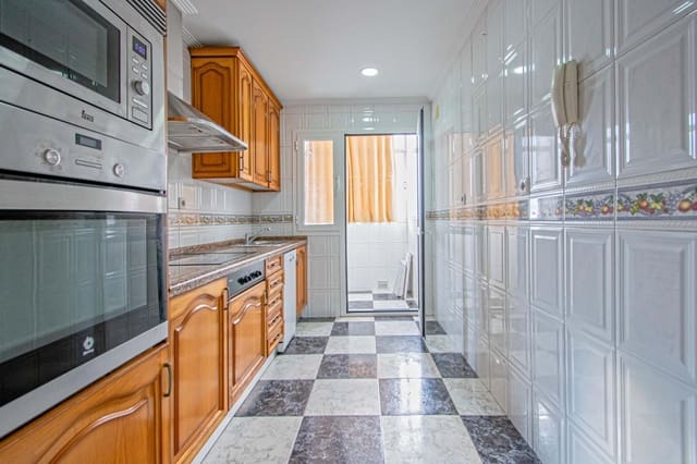 4 camera da letto Appartamento in vendita in Siviglia città con piscina - 269.000 € (Rif: 9504353)