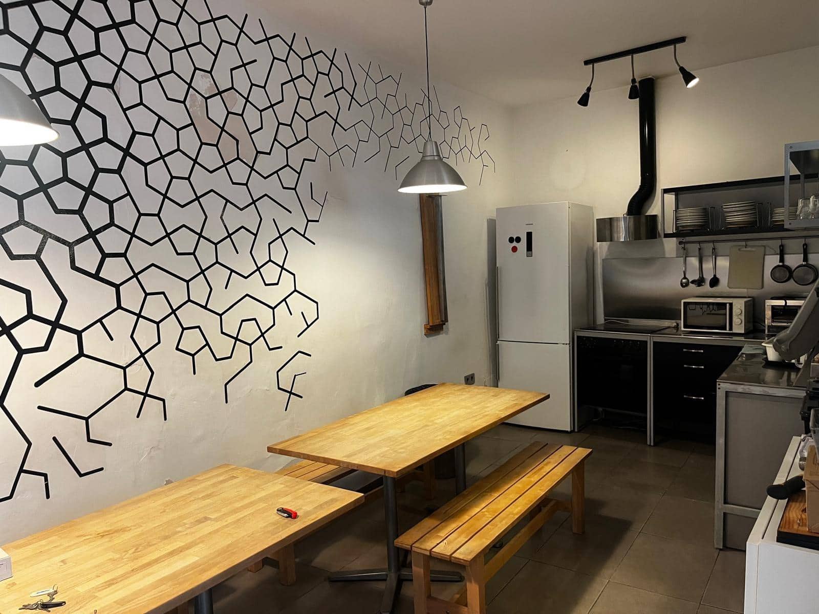 12 bedroom Commercial for rent in Seville city - € 3,300 (Ref: 9504354)