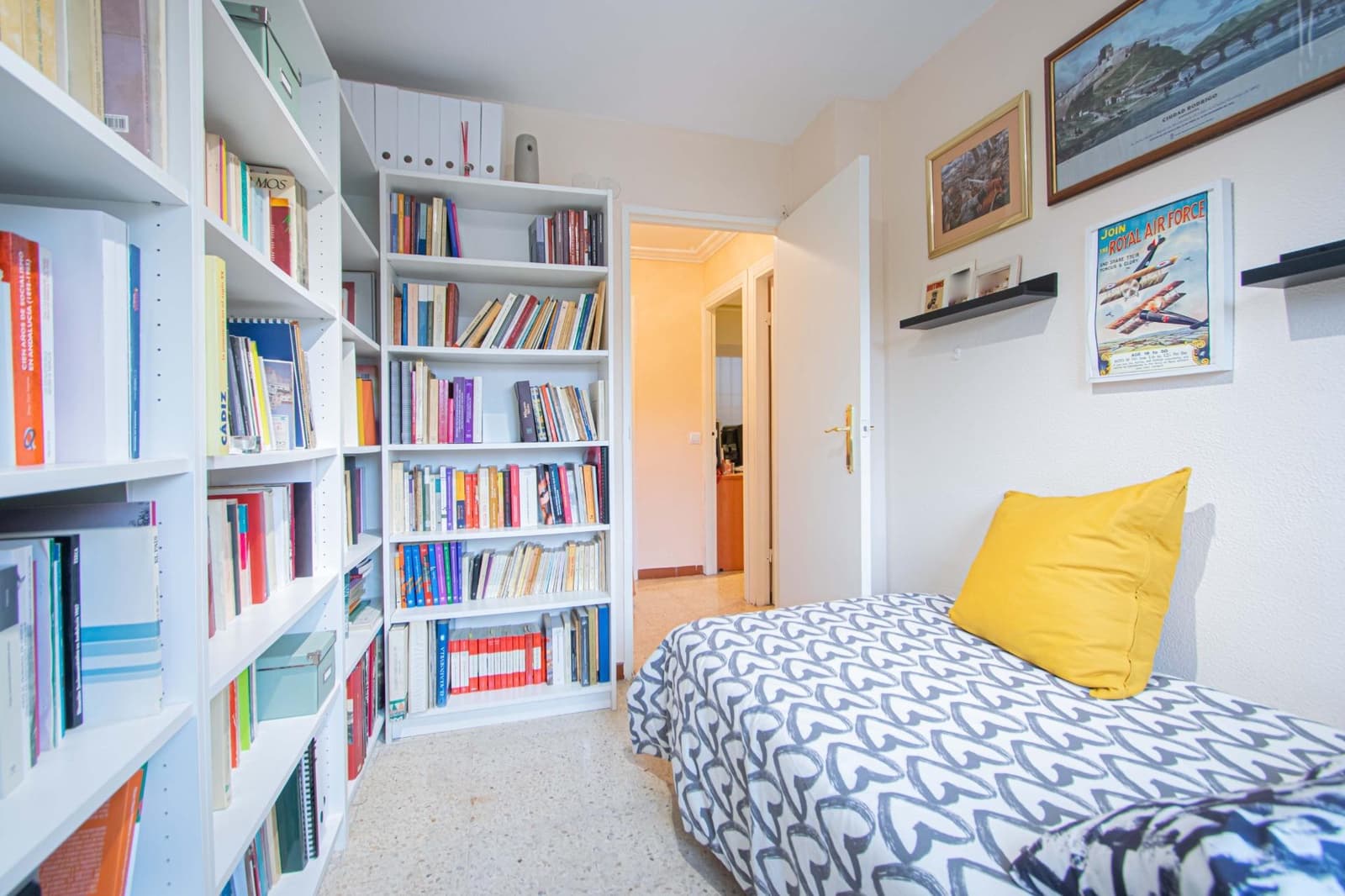 3 bedroom Flat for sale in Seville city - € 199,000 (Ref: 9508941)