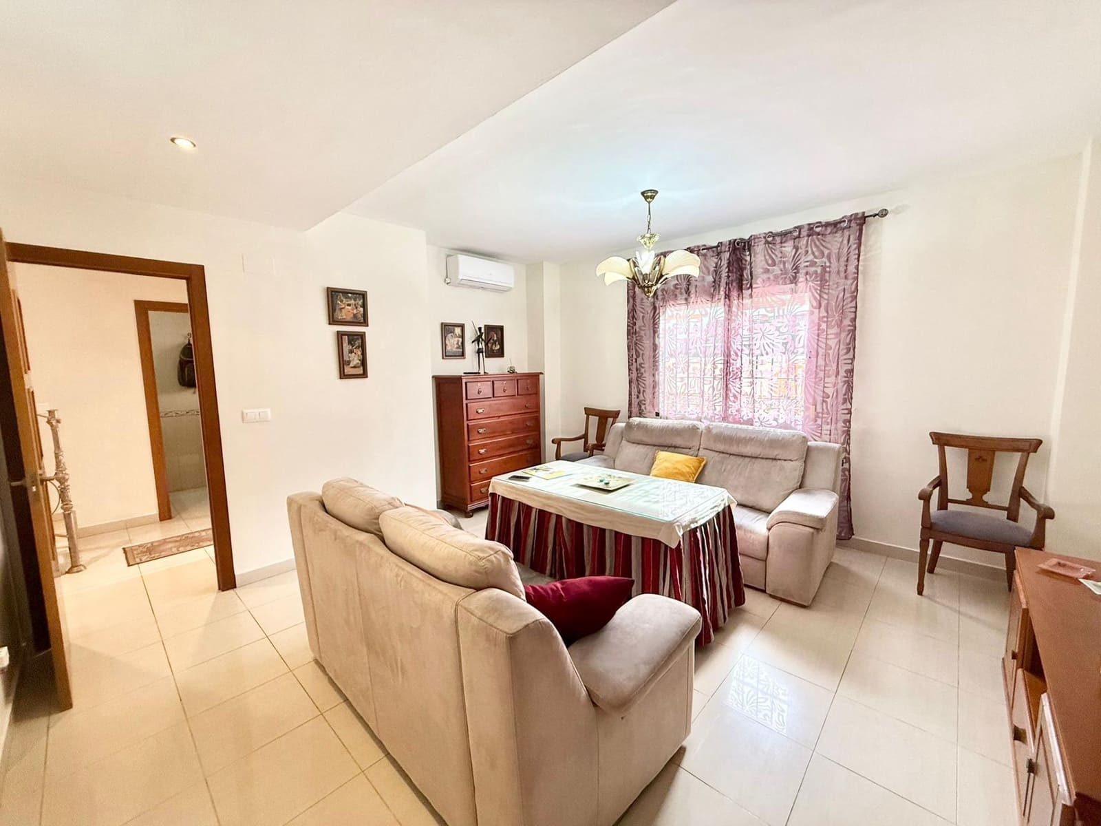 5 soveværelse Rækkehus til salg i Santiponce - € 222.500 (Ref: 9508942)