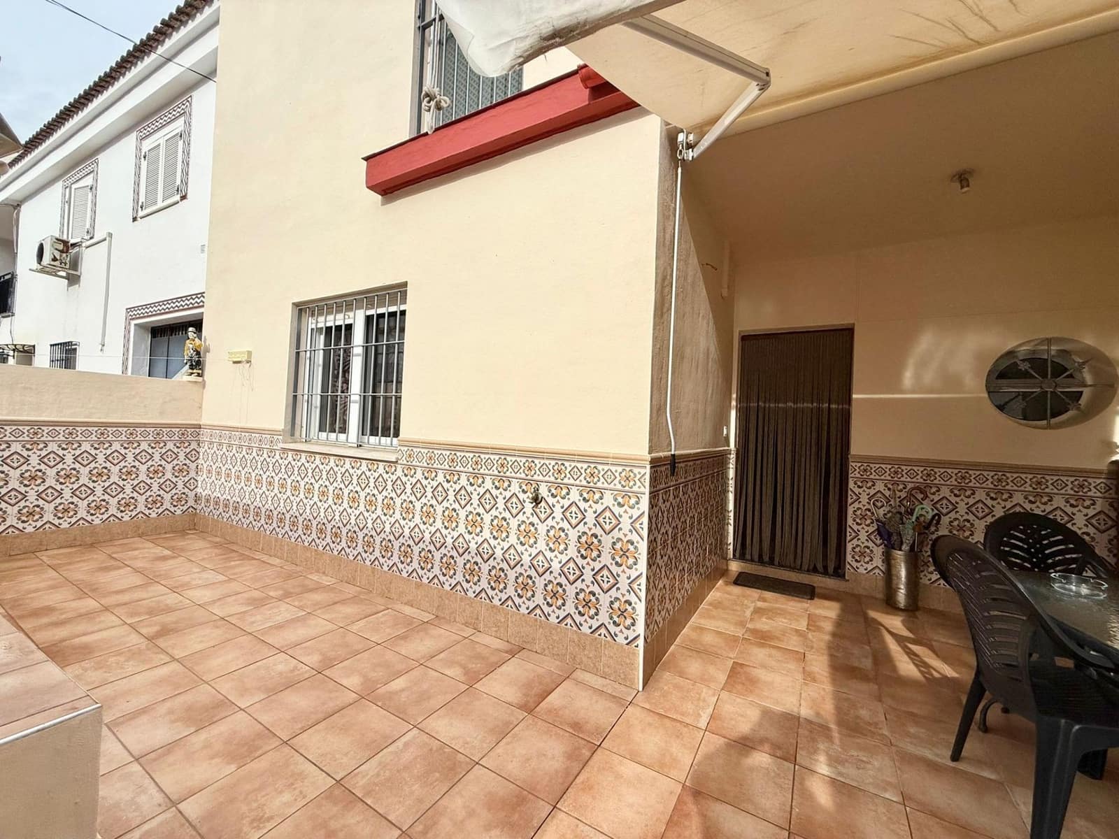 5 soveværelse Rækkehus til salg i Santiponce - € 222.500 (Ref: 9508942)